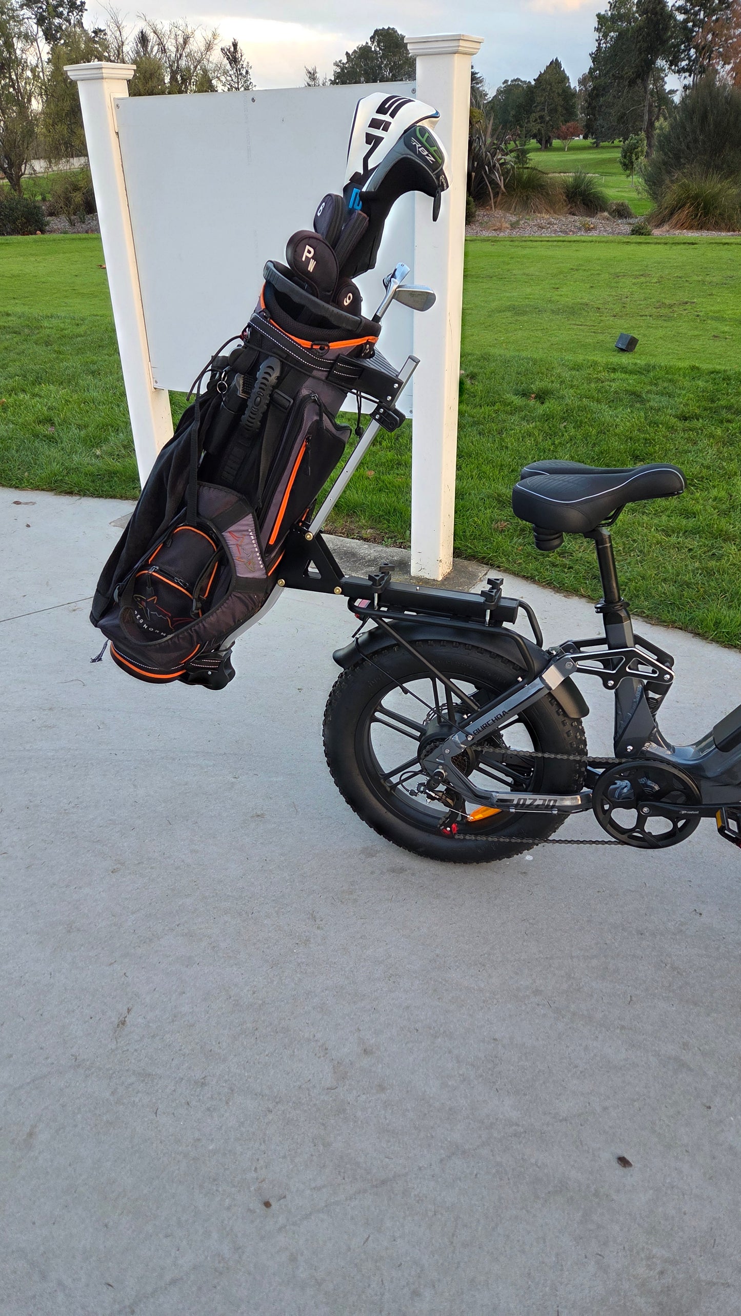 Universal Golf Bike Bag Carrier Rack